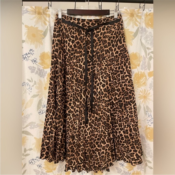 Brand new Zara Animal Print Midi Slit Skirt with Black Tie - Picture 5 of 9